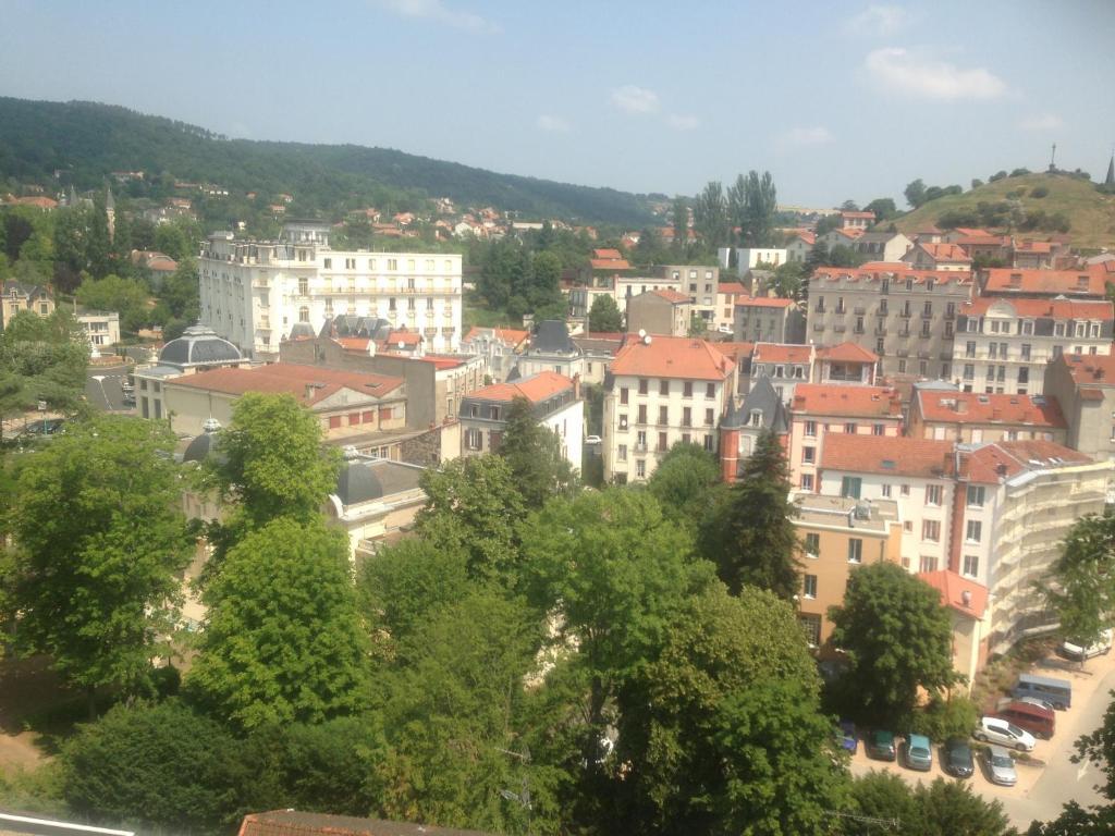 Hotel Bellevue Châtel-Guyon Pokoj fotografie