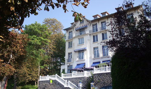 Hotel Bellevue Châtel-Guyon Exteriér fotografie